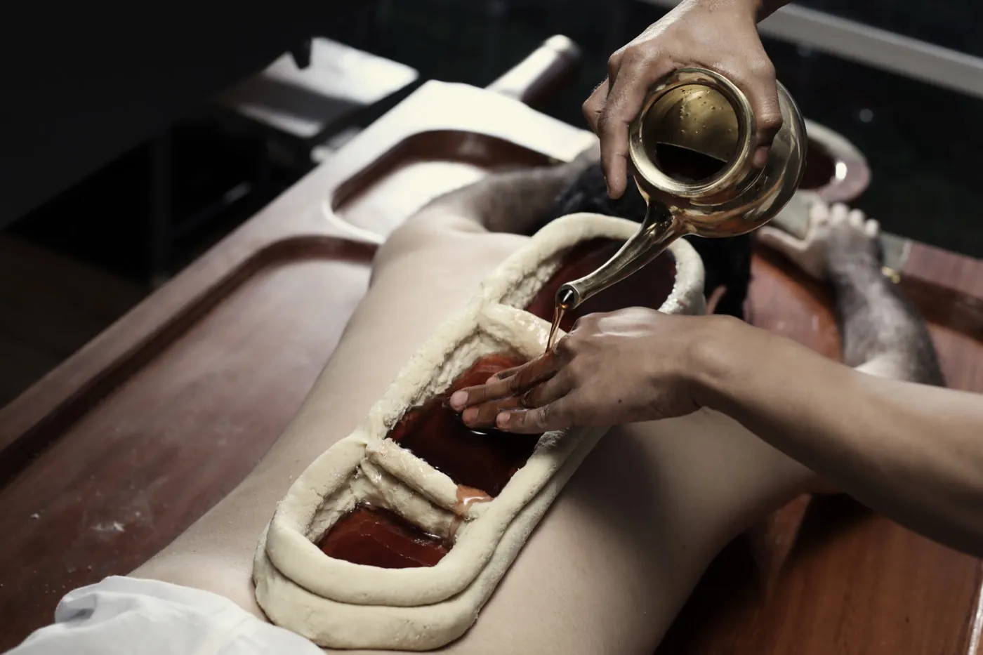 An Ayurvedic treatment pictured by Jeevess Retreat.